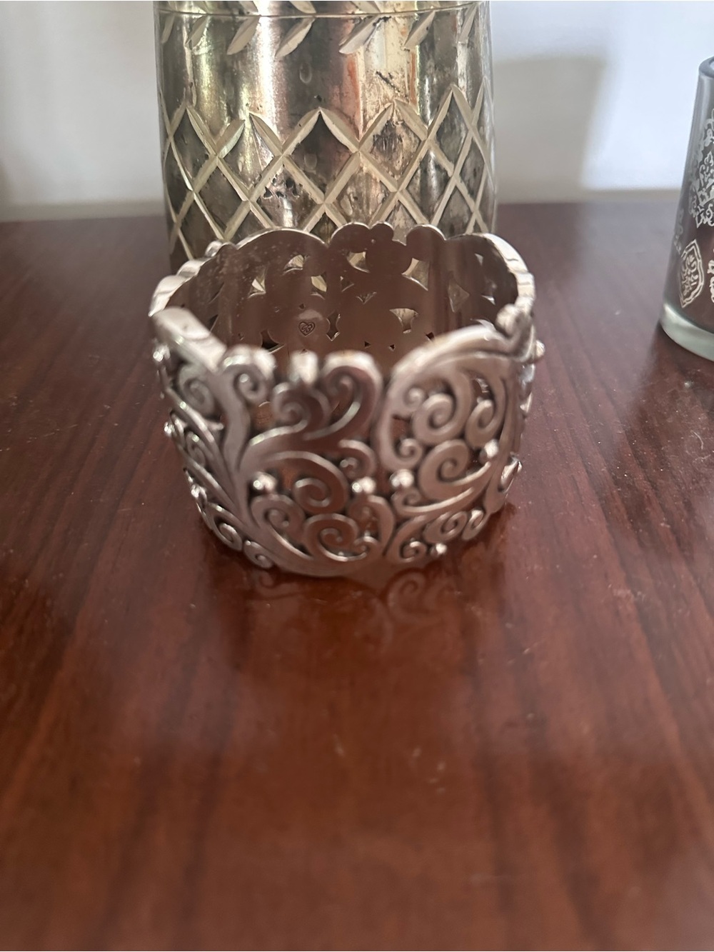 Brighton 🖤 "Madrid Lace" Wide Hinged Bangle Bracelet-Retired - Picture 2 of 6